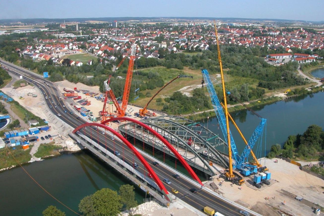 BAB A8 Autobahnbr�cke_03